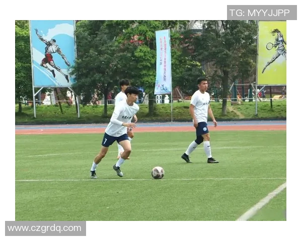 U18韩国队与缅甸队激战在即青年足球赛场展现青春风采与竞技精神 U18韩国队与缅甸队激战在即青年足球赛场展现青春风采与竞技精神