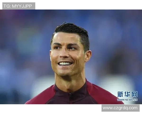 C罗与坎特巅峰对决集锦回顾展现足球巨星的精彩瞬间与技艺较量 C罗与坎特巅峰对决集锦回顾展现足球巨星的精彩瞬间与技艺较量