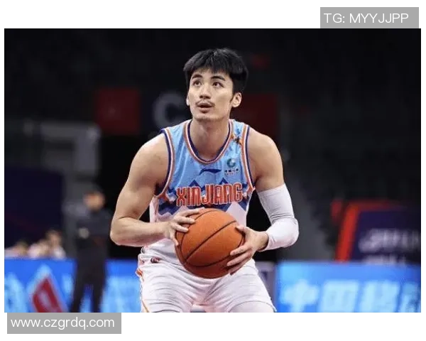 于德豪的成长之路与未来展望:从普通青年到行业领军人物的蜕变故事 于德豪的成长之路与未来展望:从普通青年到行业领军人物的蜕变故事