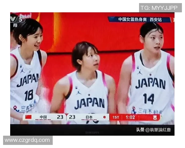 女篮在亚洲杯对阵日本展现实力争夺荣誉的激烈对决 女篮在亚洲杯对阵日本展现实力争夺荣誉的激烈对决