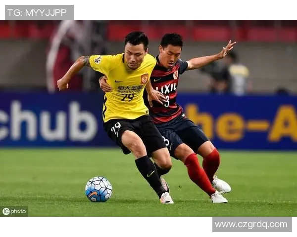 恒大与鹿岛的精彩对决文字直播全程回顾与赛况分析